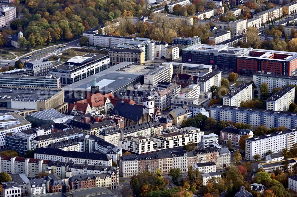 Chemnitz from the bird's eye view: The city center in the downtown area on street Markt in the district Zentrum in Chemnitz in the state Saxony, Germany