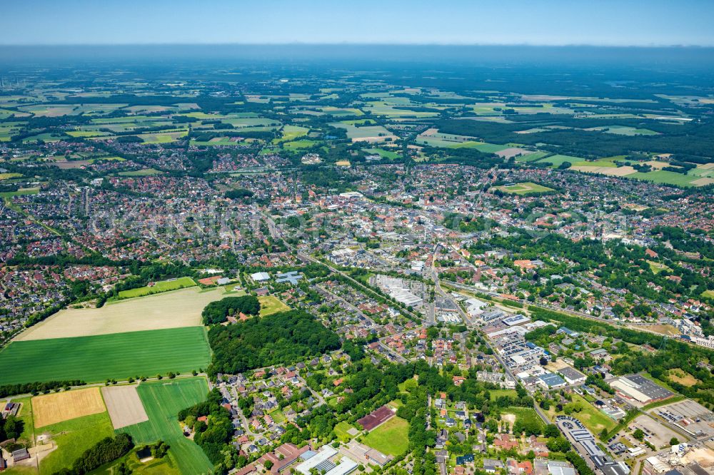 Cloppenburg from above - The city center in the downtown area in Cloppenburg in the state Lower Saxony