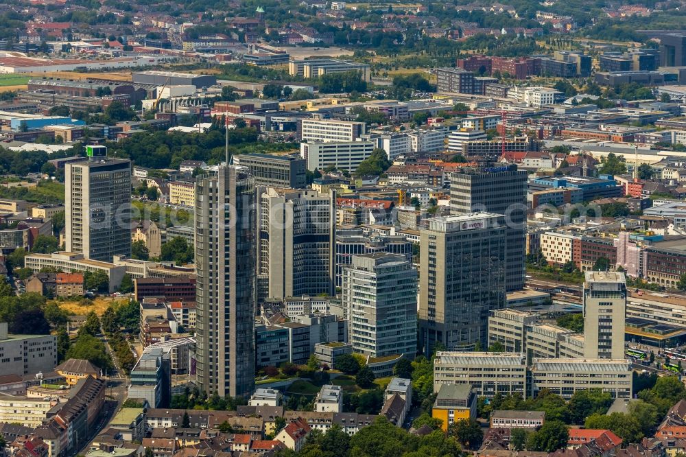 Essen from the bird's eye view: The city center in the downtown area in Essen in the state North Rhine-Westphalia, Germany