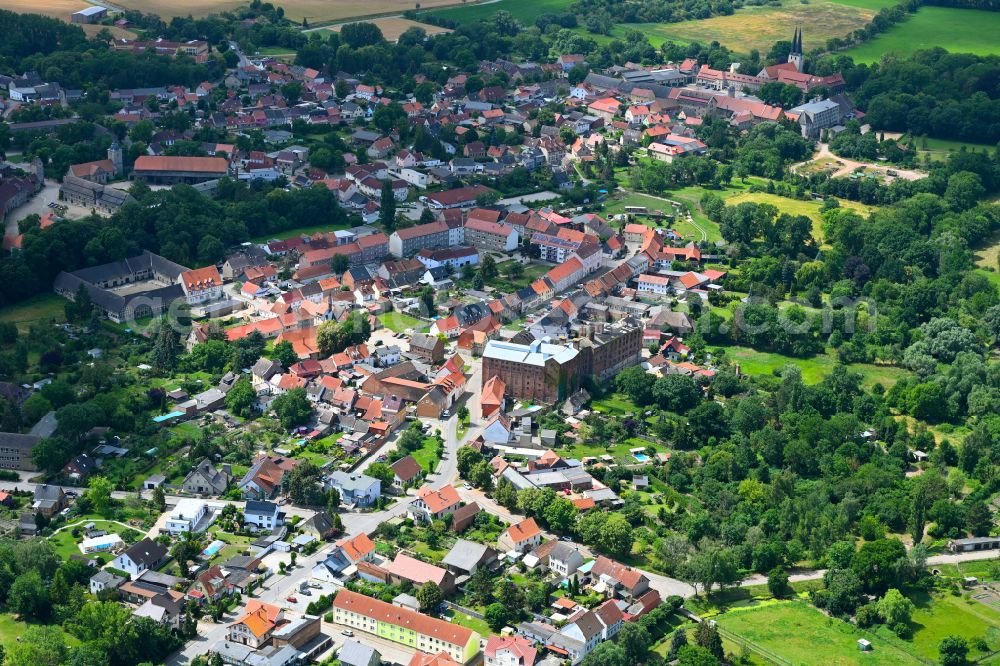 Hadmersleben from the bird's eye view: The city center in the downtown area in Hadmersleben in the state Saxony-Anhalt, Germany