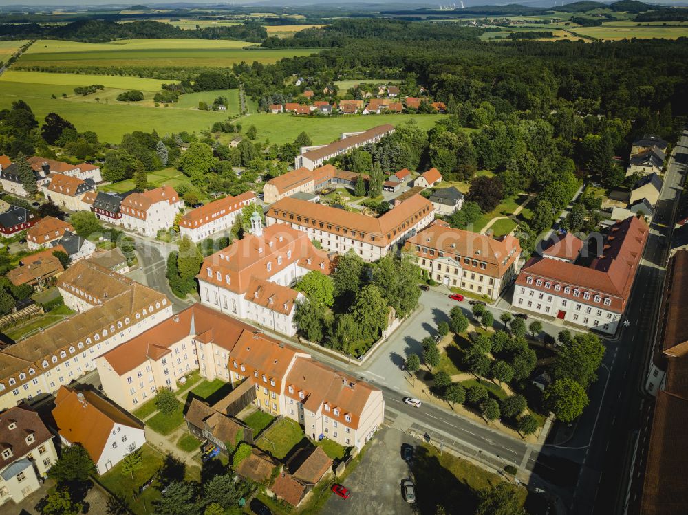 Aerial photograph Herrnhut - The city center in the downtown area on street Loebauer Strasse in Herrnhut in the state Saxony, Germany