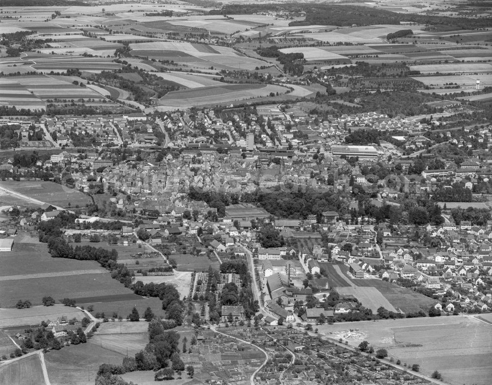 Aerial photograph Öhringen - The city center in the downtown area in Oehringen in the state Baden-Wuerttemberg, Germany