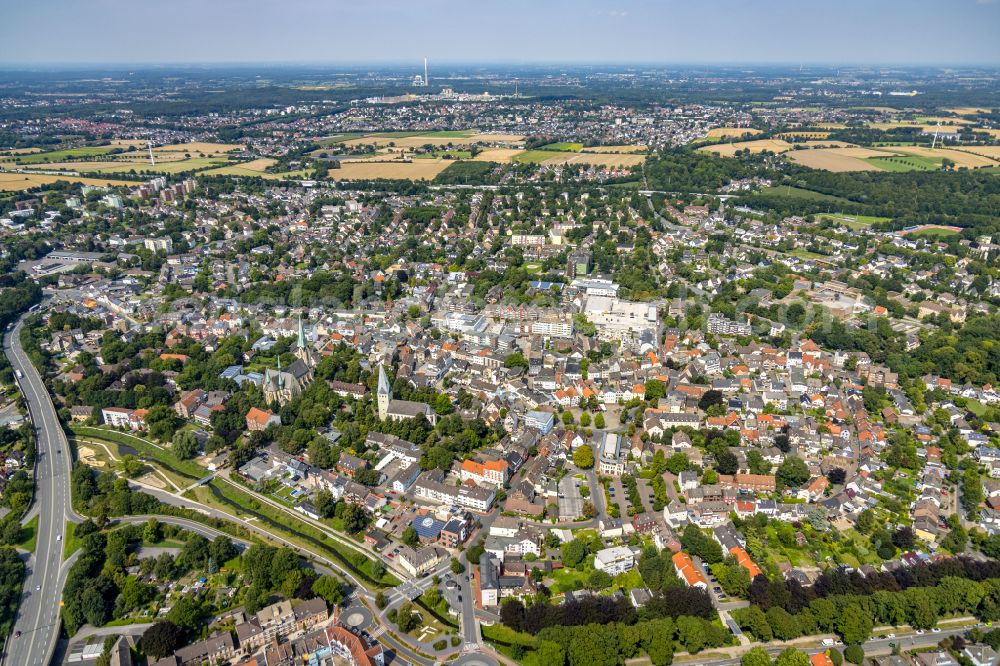 Aerial photograph Kamen - The city center in the downtown area in Kamen at Ruhrgebiet in the state North Rhine-Westphalia, Germany