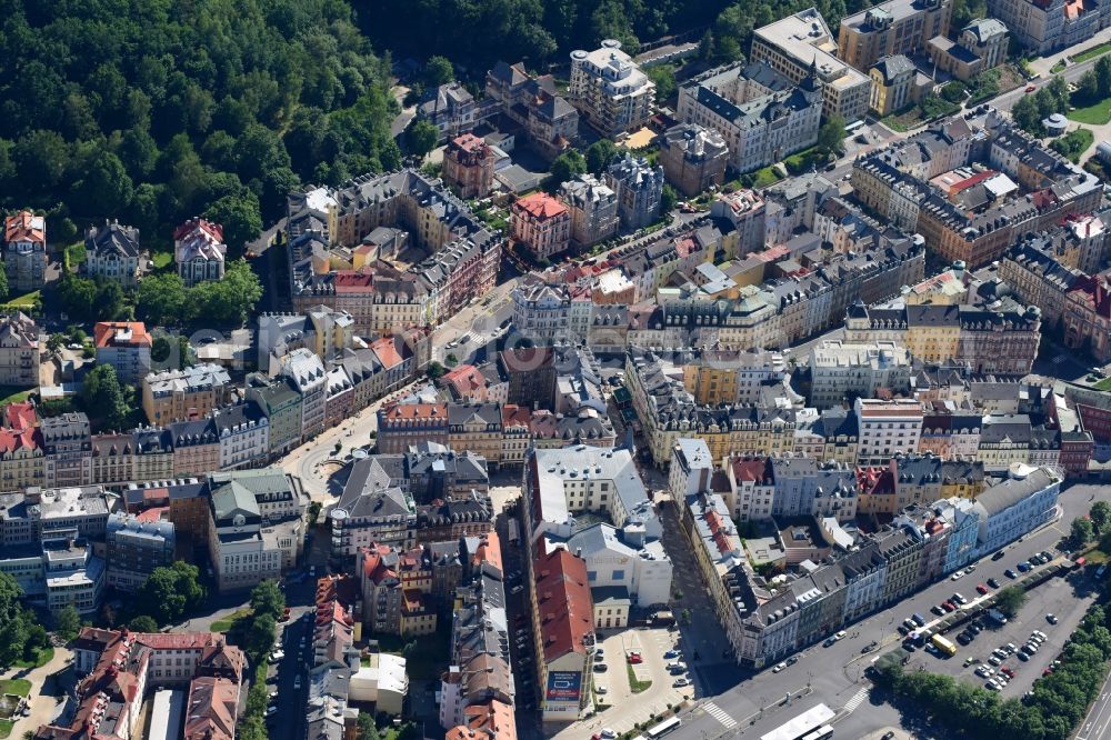 Aerial image Karlovy Vary - Karlsbad - The city center in the downtown area in Karlovy Vary - Karlsbad in Cechy - Boehmen, Czech Republic