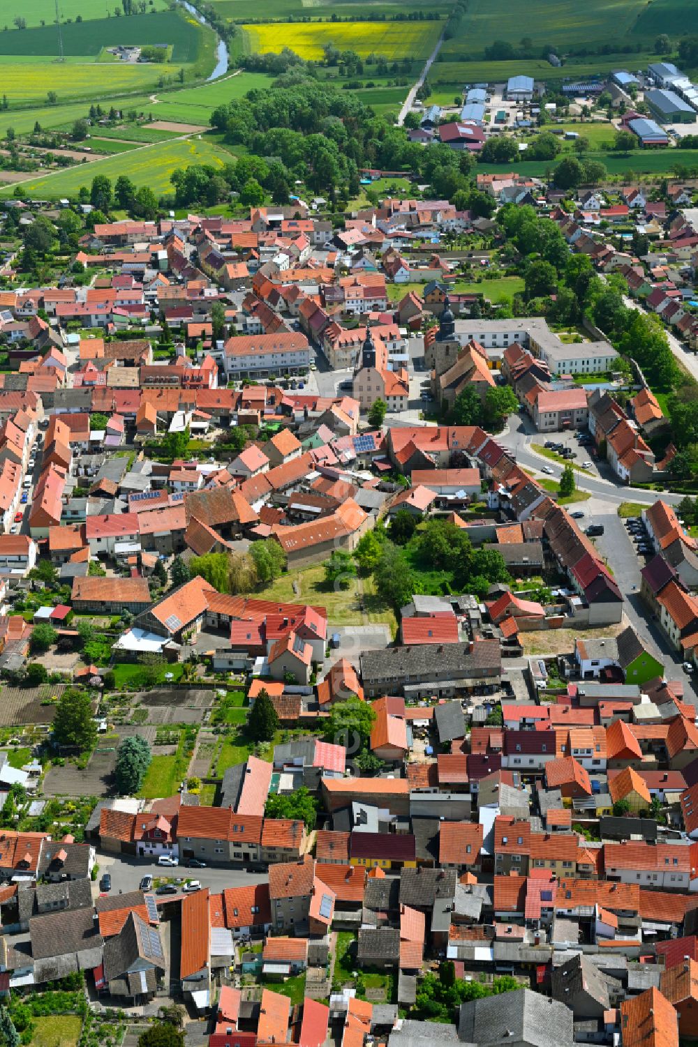 Kindelbrück from the bird's eye view: The city center in the downtown area in Kindelbrück in the state Thuringia, Germany