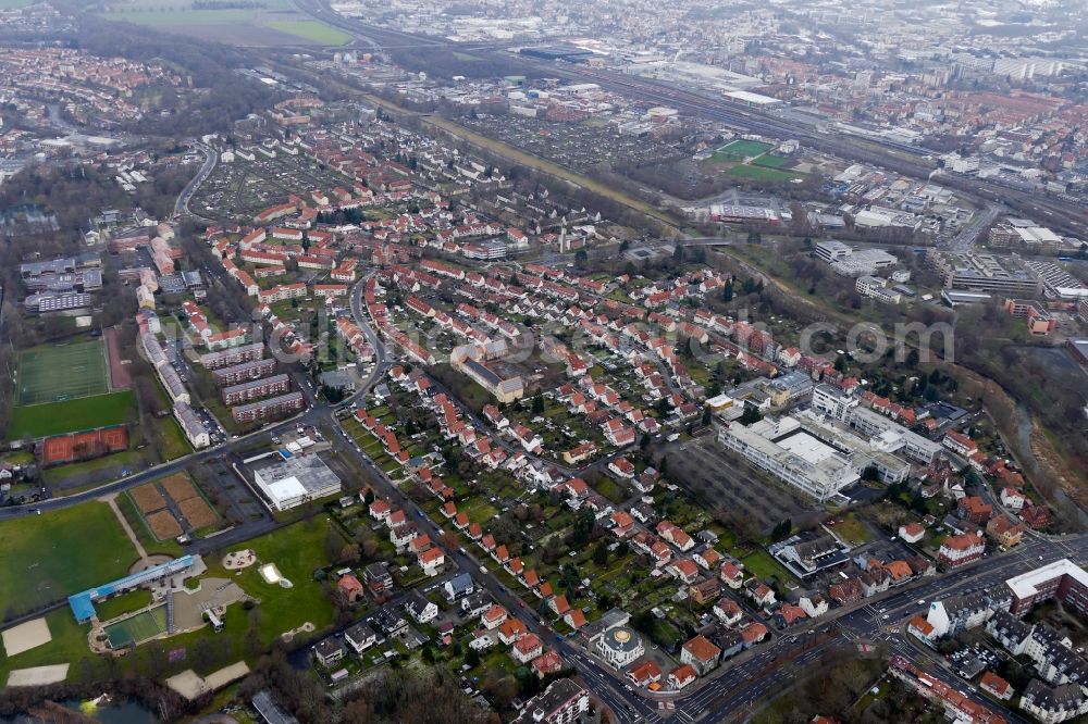 Göttingen from the bird's eye view: The city center in the downtown area Koenigsallee in Goettingen in the state Lower Saxony, Germany