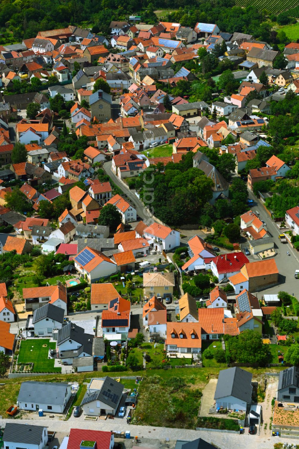 Aerial photograph Kolonie - The city center in the downtown area in Kolonie in the state Rhineland-Palatinate, Germany