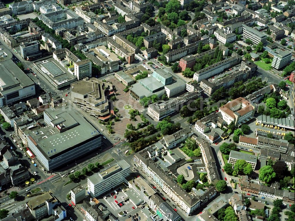 Krefeld from above - The city center in the downtown area on Seidenweberhaus near Theaterplatz in Krefeld in the state North Rhine-Westphalia