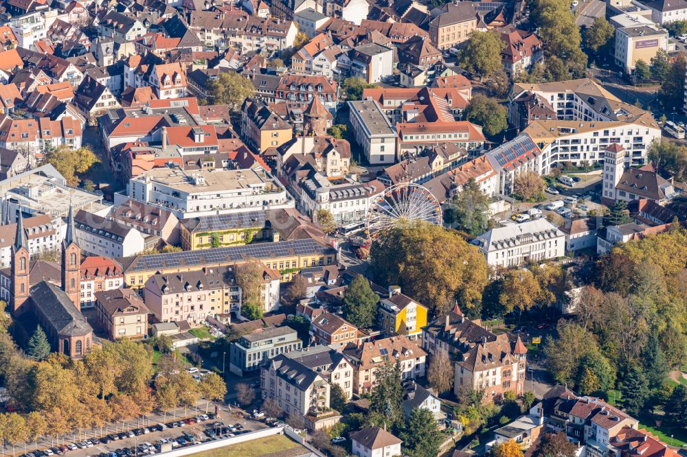 Aerial photograph Lahr/Schwarzwald - The city center in the downtown area in Lahr/Schwarzwald in the state Baden-Wuerttemberg, Germany