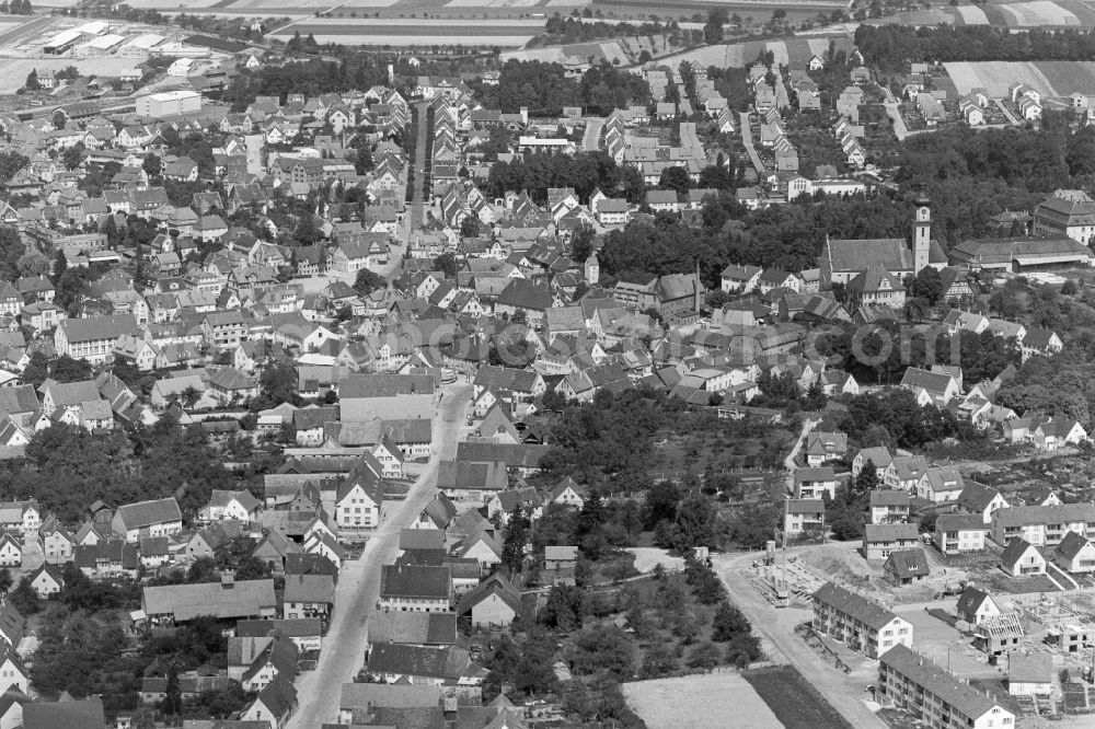 Aerial image Laupheim - The city center in the downtown area of Laupheim in the state Baden-Wuerttemberg, Germany