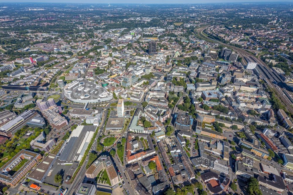 Essen from above - The city center in the downtown area on Limbecker Platz in Essen at Ruhrgebiet in the state North Rhine-Westphalia, Germany