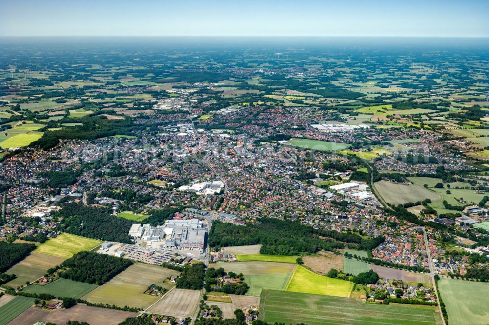 Aerial photograph Lohne (Oldenburg) - The city center in the downtown area in Lohne (Oldenburg) in the state Lower Saxony, Germany