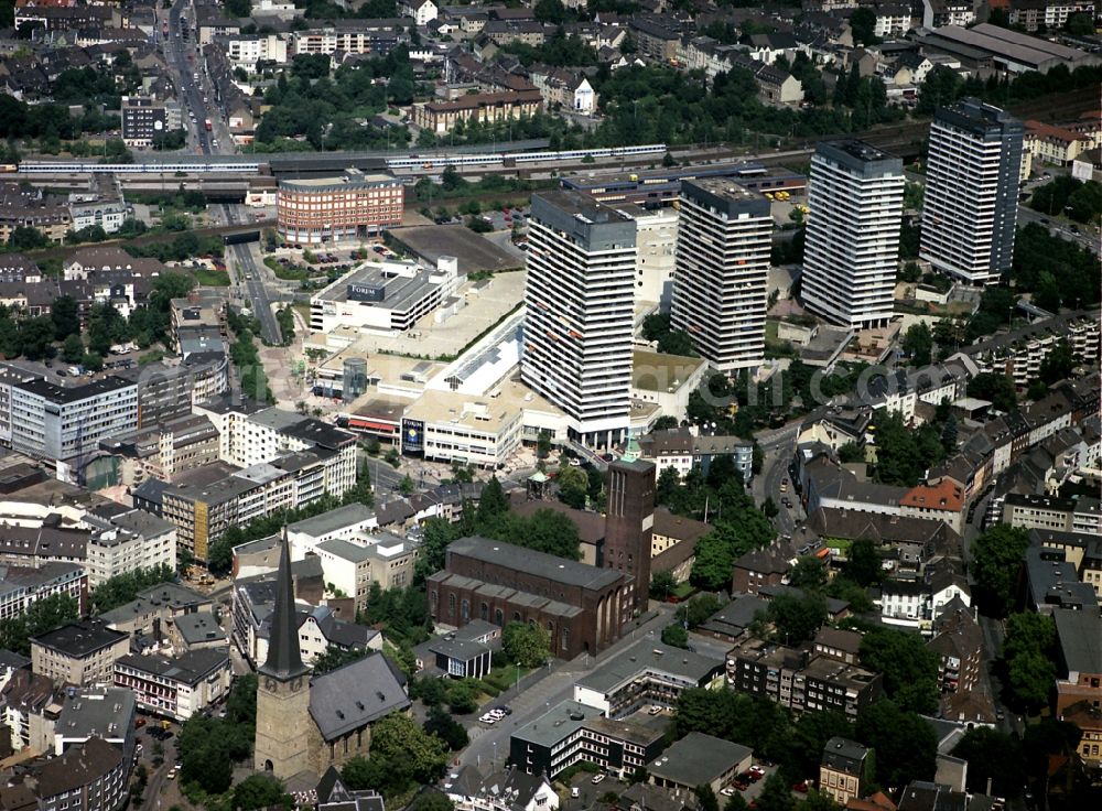 Aerial photograph Mülheim an der Ruhr - The city center in the downtown are in Muelheim an der Ruhr in the state North Rhine-Westphalia