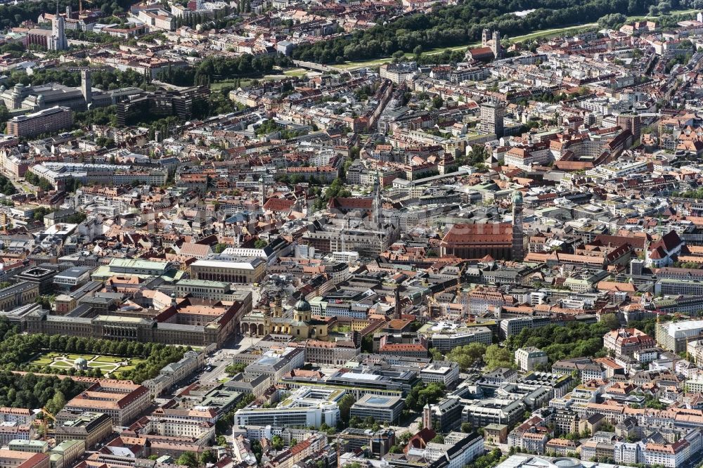 Aerial image München - The city center in the downtown area in Munich in the state Bavaria, Germany