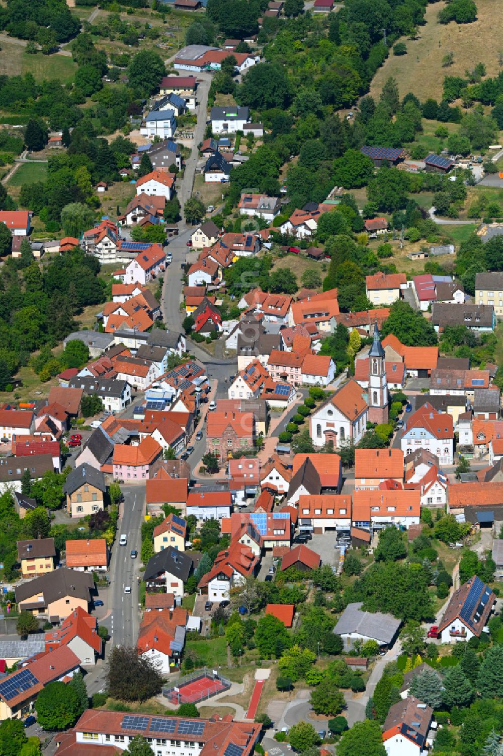 Oberschwarzach from the bird's eye view: The city center in the downtown area in Oberschwarzach in the state Baden-Wuerttemberg, Germany