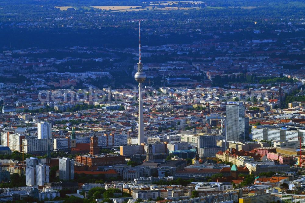 Aerial image Berlin - The city center in the downtown area in the district Mitte in Berlin, Germany