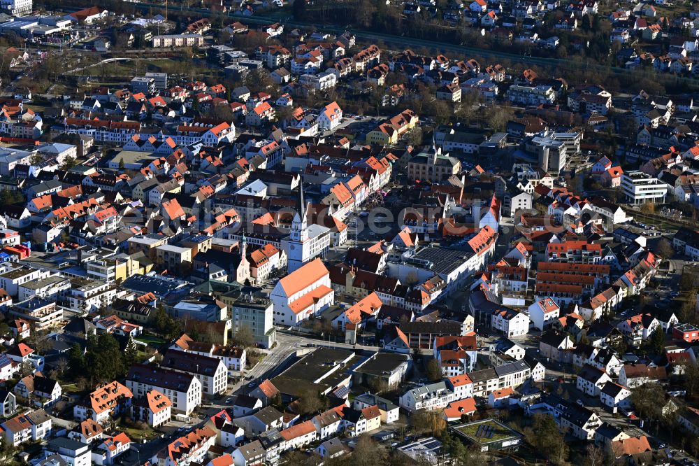 Aerial photograph Pfaffenhofen an der Ilm - The city center in the downtown area on street Poststrasse in Pfaffenhofen an der Ilm in the state Bavaria, Germany