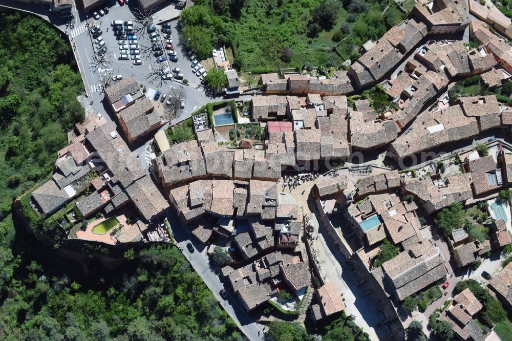 Roussillon from the bird's eye view: The city center in the downtown are in Roussillon in Provence-Alpes-Cote d'Azur, France