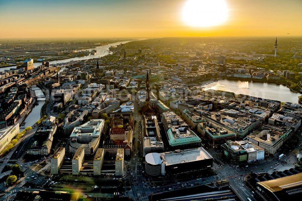 Hamburg from the bird's eye view: The city center in the downtown sunset are in Hamburg in Germany