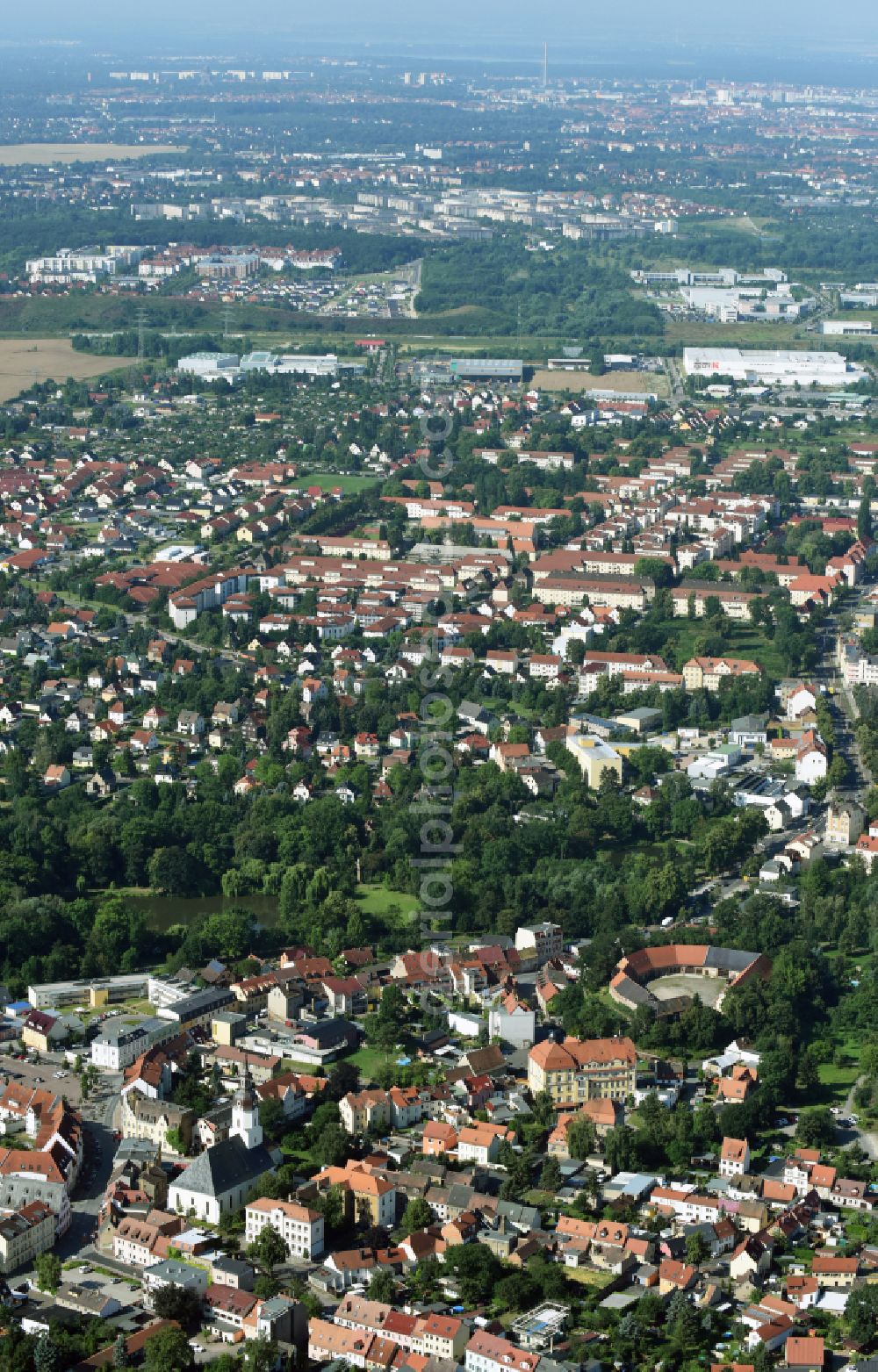 Aerial photograph Taucha - The city center in the downtown area in Taucha in the state Saxony, Germany