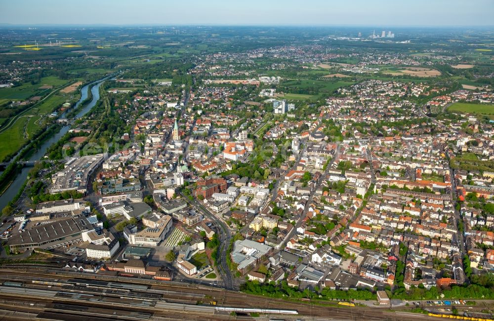 Aerial image Hamm - City center in the downtown area on the banks of river course Lippe in Hamm in the state North Rhine-Westphalia