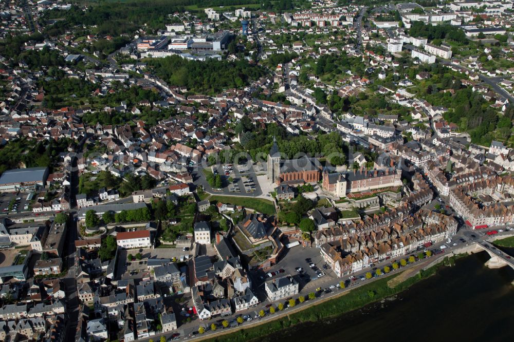 Gien from above - City center in the downtown area on the banks of river course Loire in Gien in Centre-Val de Loire, France