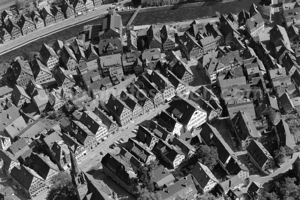 Calw from the bird's eye view: City center in the downtown area on the banks of river course Nagold in Calw in the state Baden-Wuerttemberg, Germany