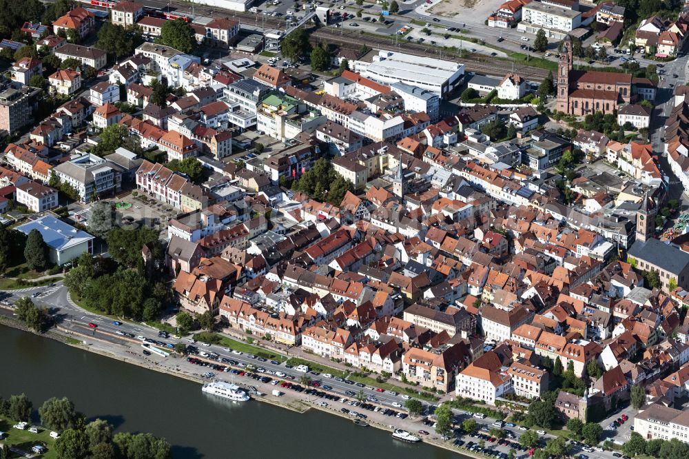 Aerial image Eberbach - City center in the downtown area on the banks of river course of Neckar in Eberbach in the state Baden-Wuerttemberg, Germany