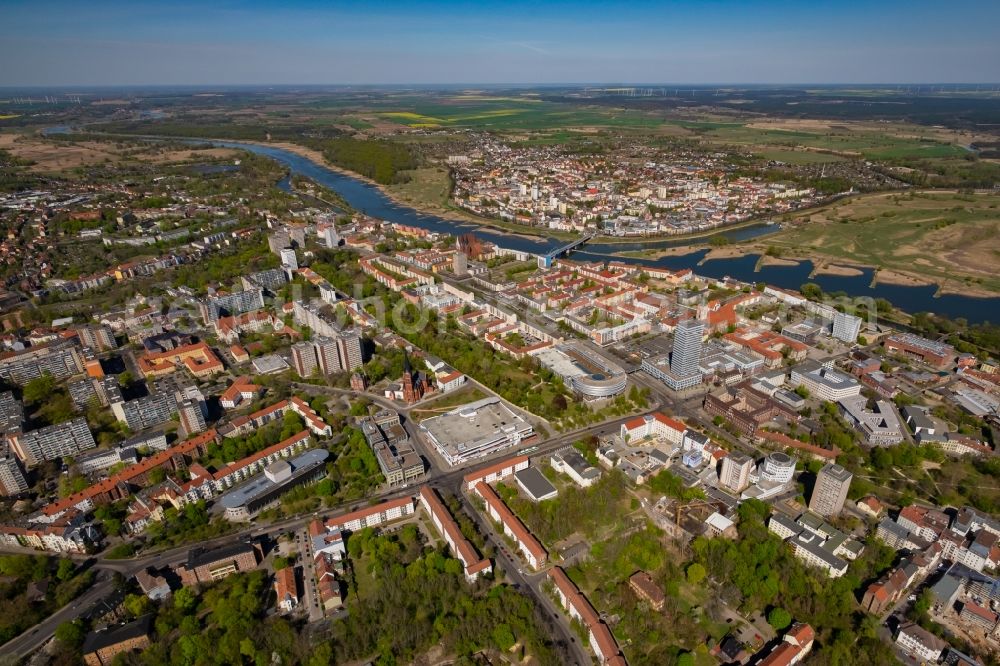 Frankfurt (Oder) from above - City center in the downtown area on the banks of river course of Oder in Frankfurt (Oder) in the state Brandenburg, Germany