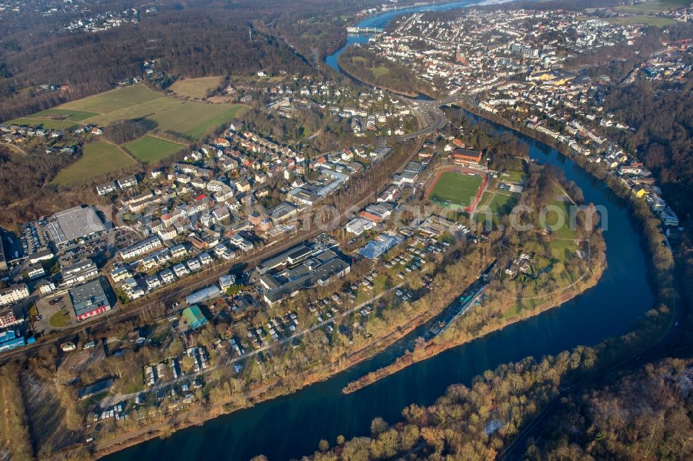 Aerial photograph Kettwig - City center in the downtown area on the banks of river course Ruhr in Kettwig in the state North Rhine-Westphalia