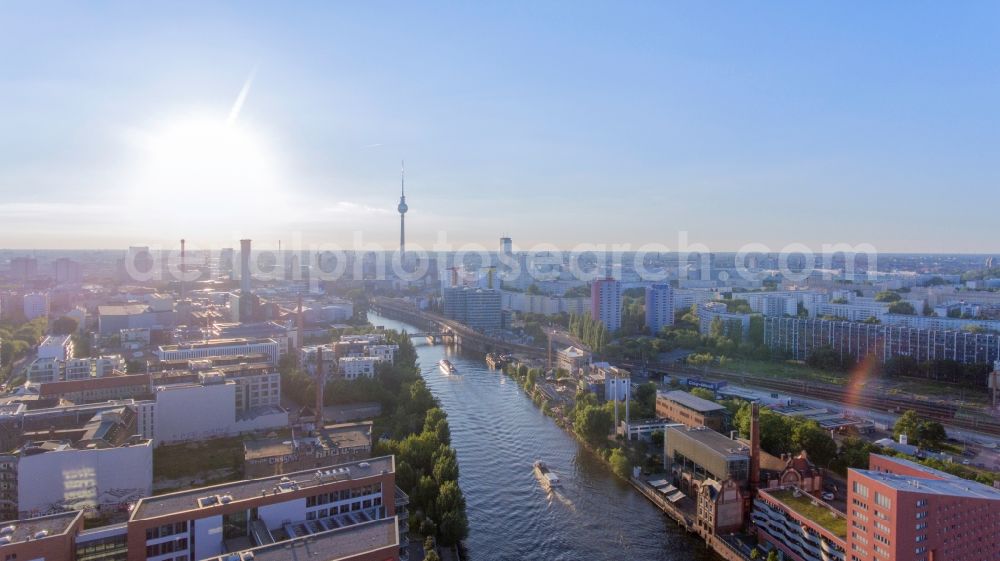 Aerial image Berlin - City center in the downtown area on the banks of river course of Spree River in the district Mitte in Berlin, Germany