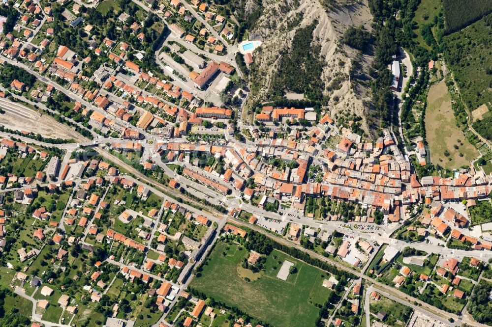 Aerial photograph Veynes - The city center in the downtown area in Veynes in Provence-Alpes-Cote d'Azur, France