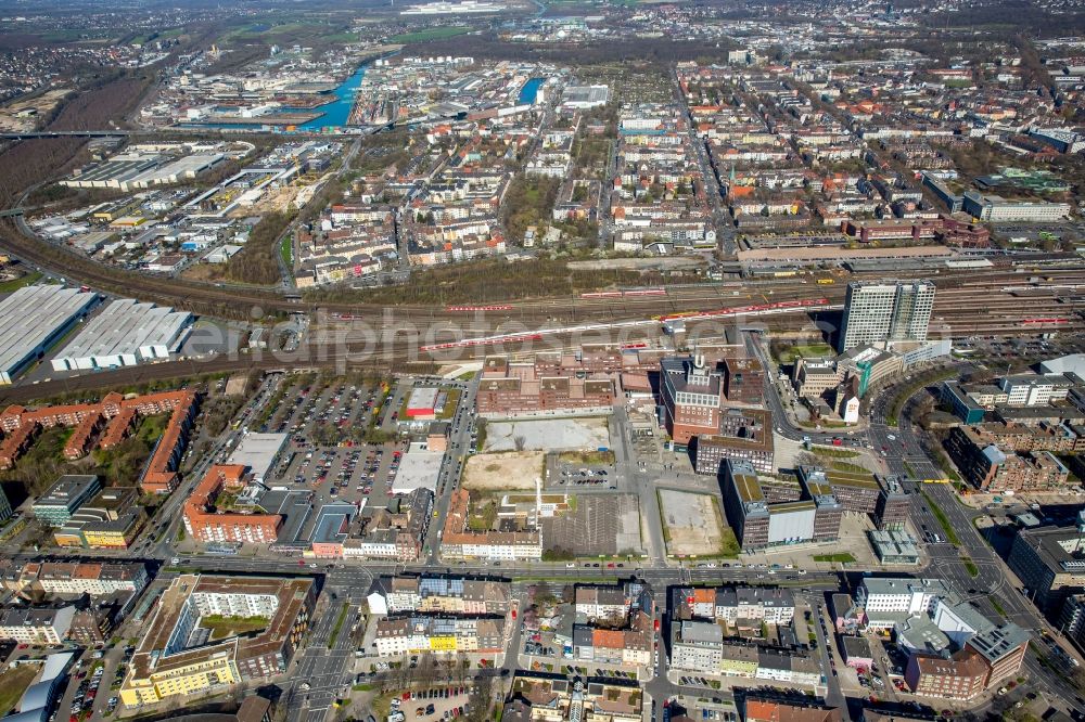 Dortmund from above - The city center in the downtown area on Westentor in the district Westpark in Dortmund in the state North Rhine-Westphalia