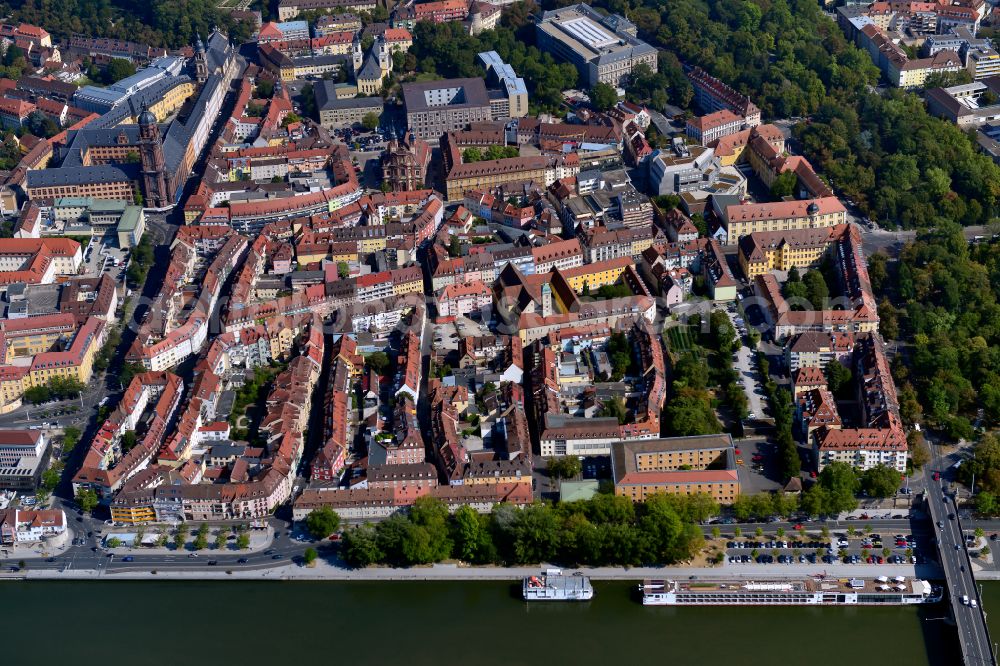 Aerial image Würzburg - The city center in the downtown area in Wuerzburg in the state Bavaria, Germany