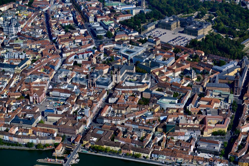 Aerial photograph Würzburg - The city center in the downtown area in Wuerzburg in the state Bavaria, Germany