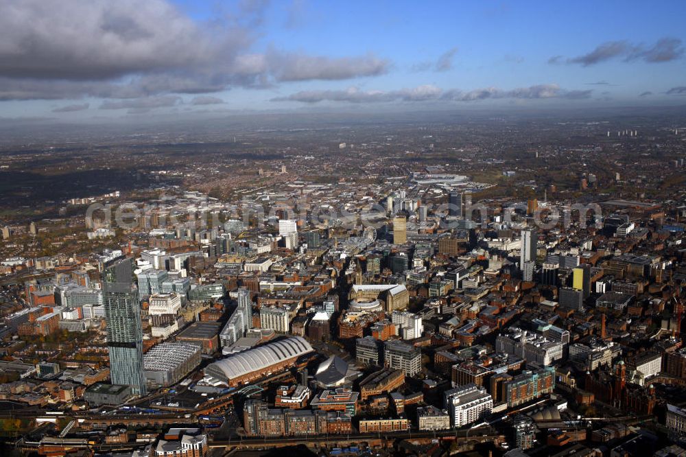 Aerial photograph Manchester - Stadtansicht vom Stadtzentrum in Manchester. City view of the city center in Manchester.