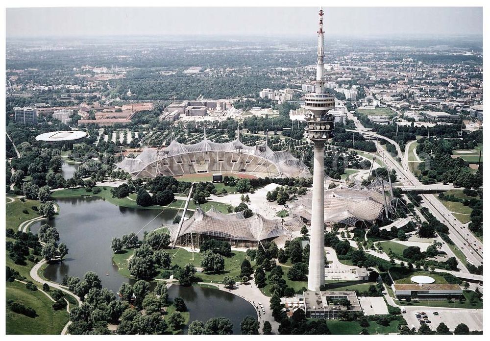 Aerial image München - Stadtzentrum München im Bereich des Fernsehturmes und Olympiastadions. Nichtredaktionelle Verwendung nur nach Absprache !