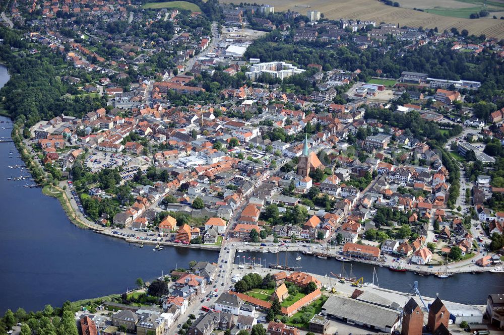 Aerial photograph Neustadt in Holstein - Stadtansicht vom Stadtzentrum von Neustadt. City View from the center of Neustadt.