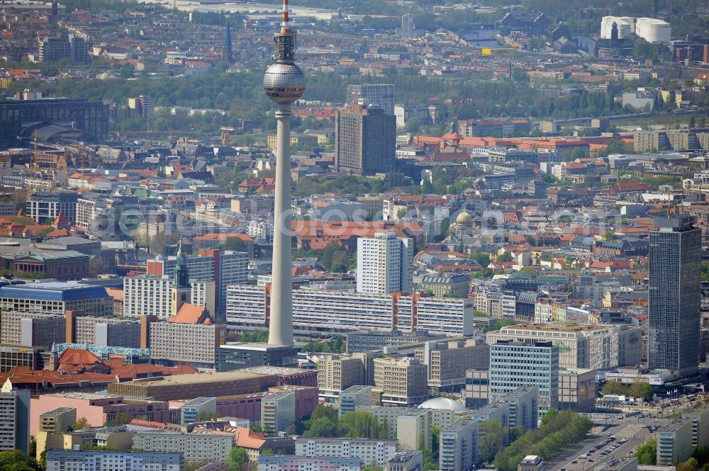 Aerial photograph Berlin Mitte - East city center at Alexanderplatz in Berlin - Mitte