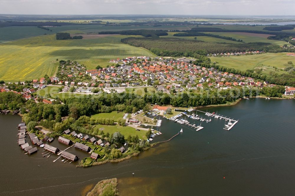 Aerial image Röbel/Müritz - City center with church St. Nikolai and St. Mary's Church in alignment with the harbor entrance to the Mueritz in Robel in Mecklenburg - Western Pomerania