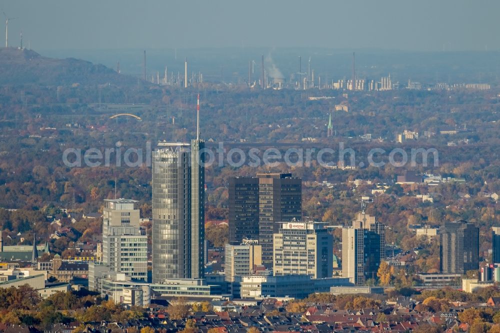 Essen from the bird's eye view: City center with the skyline in the downtown area in Essen in the state North Rhine-Westphalia