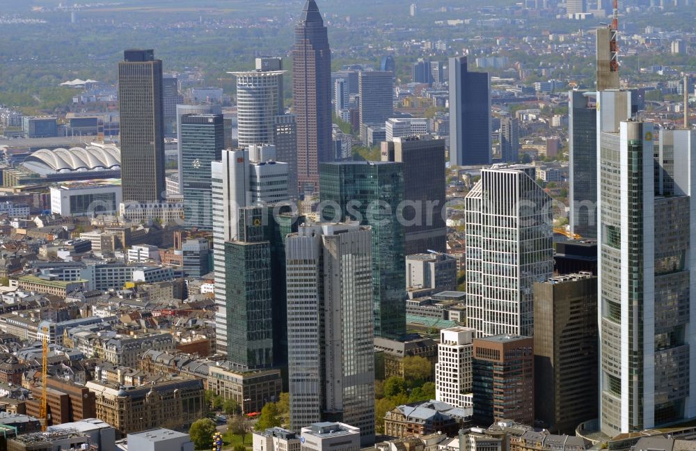 Frankfurt am Main from the bird's eye view: City center with the skyline in the downtown area in Frankfurt in the state Hesse