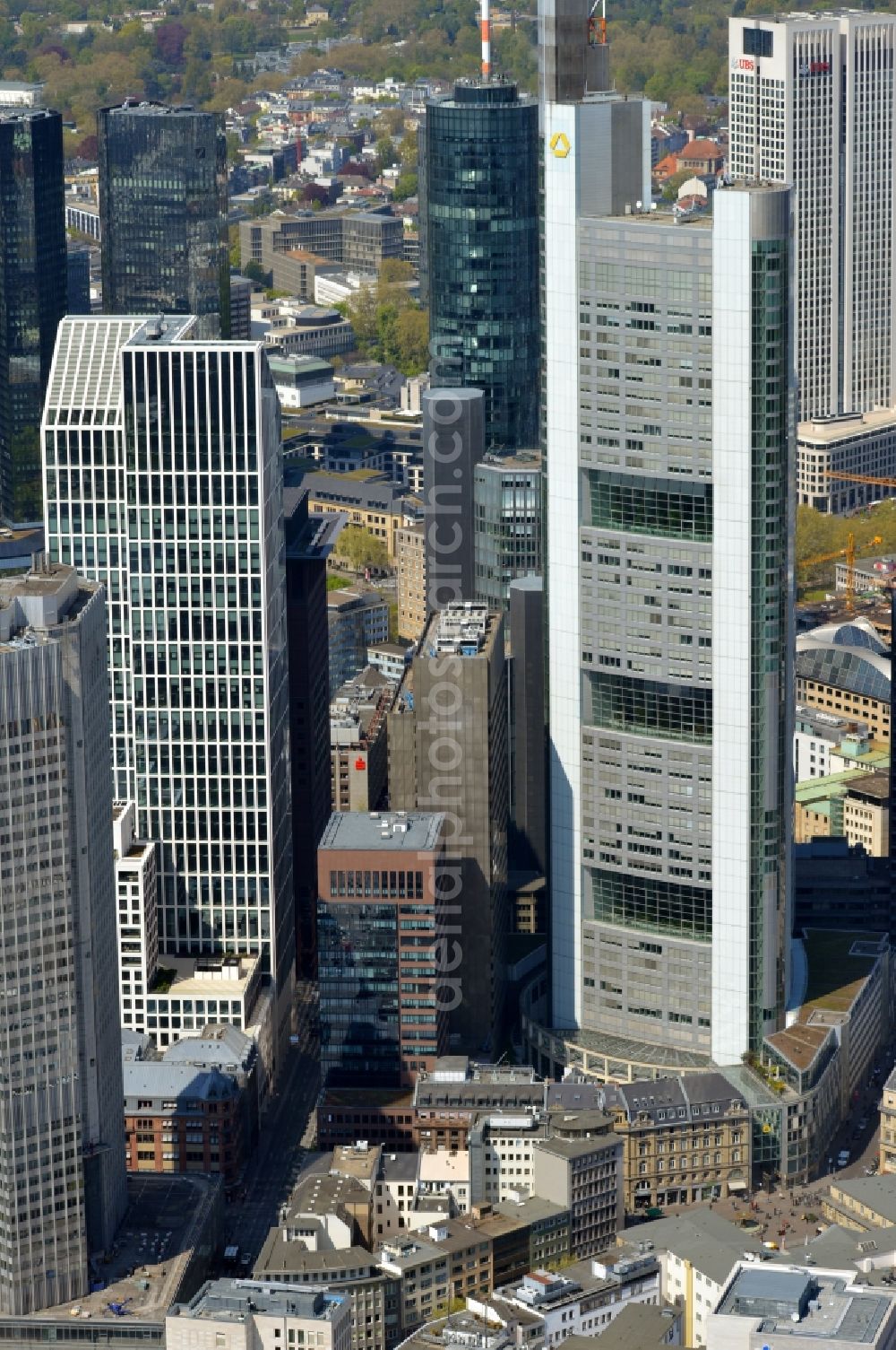 Aerial photograph Frankfurt am Main - City center with the skyline in the downtown area in Frankfurt in the state Hesse