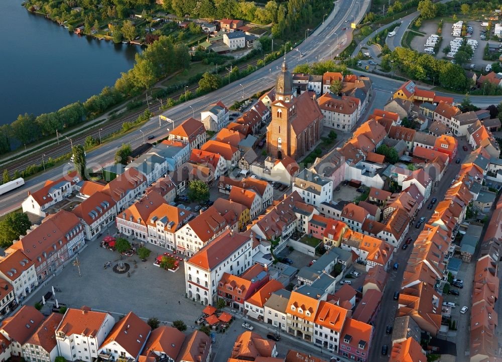 Aerial photograph Waren (Müritz) - City center on the lake shore of Lake Mueritz Waren (Mueritz) in Mecklenburg - West Pomerania