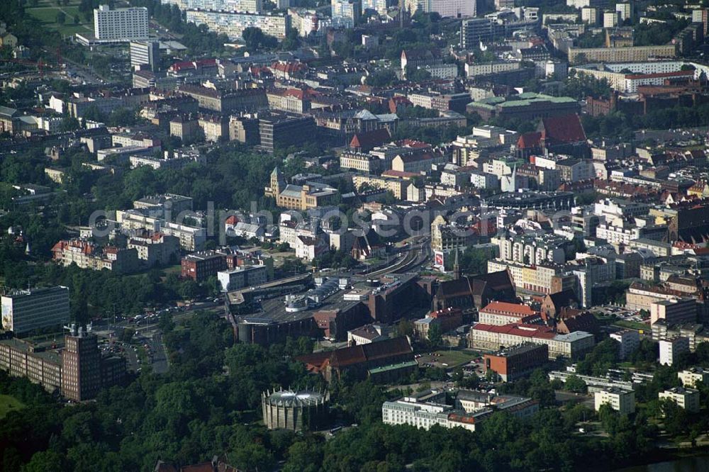 Aerial photograph Wroclaw (Polen) - Blick auf das Stadtzentrum von Wroclaw.