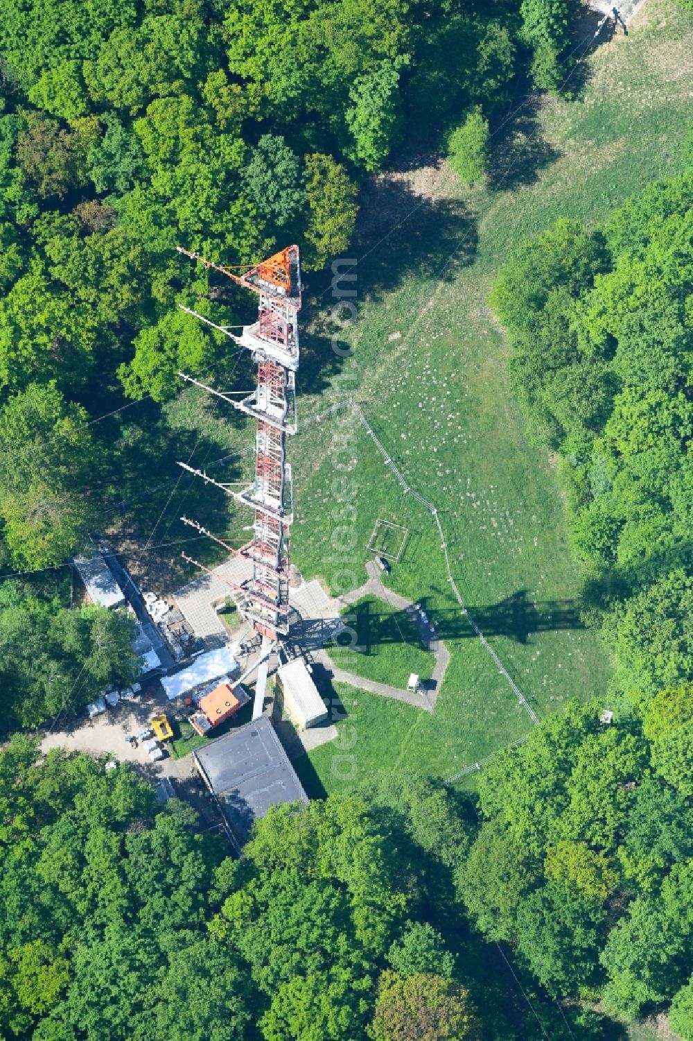 Aerial image Jülich - Steel mast funkturm and transmission system as basic network transmitter in Juelich in the state North Rhine-Westphalia, Germany