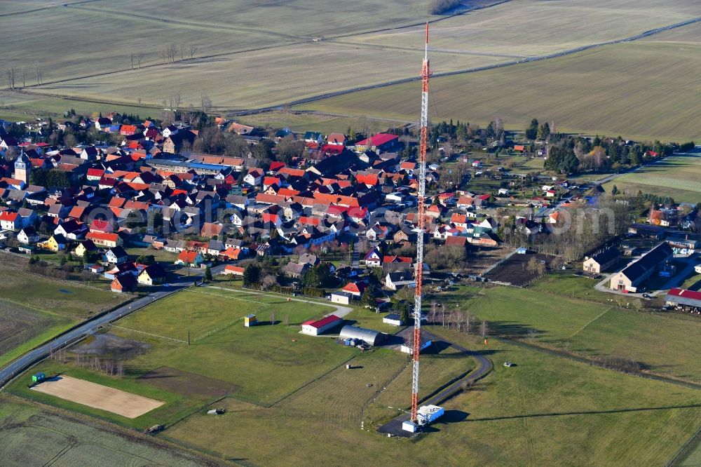 Aerial photograph Keula - Steel mast funkturm and transmission system as basic network transmitter in Keula in the state Thuringia, Germany