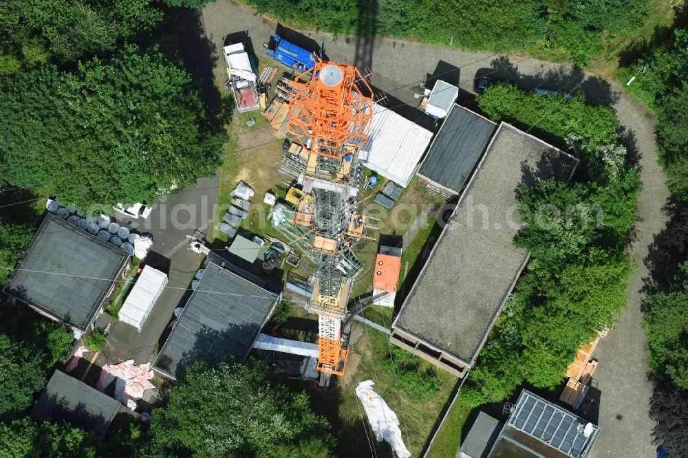 Aerial image Cuxhaven - Steel mast funkturm and transmission system as basic network transmitter NDR Sender Cuxhaven-Altenwalde in Cuxhaven in the state Lower Saxony, Germany