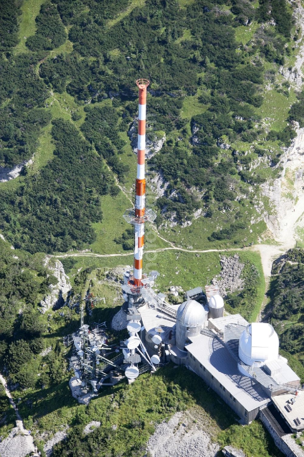 Aerial photograph Bayrischzell - Steel mast funkturm and transmission system as basic network transmitter Sender Wendelstein in Bayrischzell in the state Bavaria, Germany