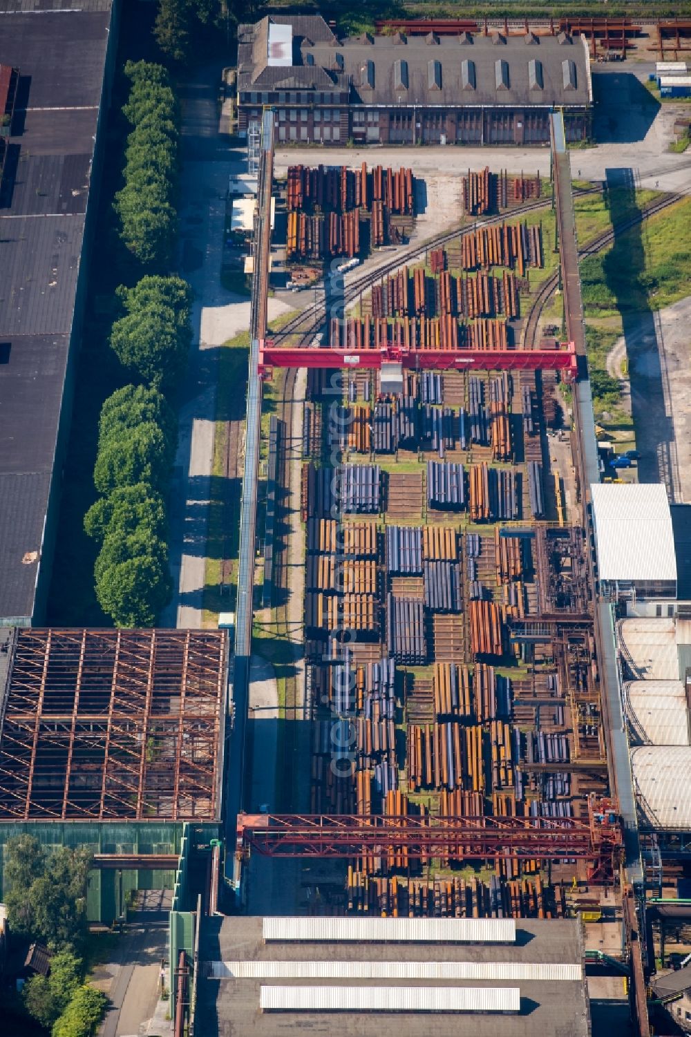 Aerial image Dortmund - Steel beams in the industrial estate and company settlement Union Gewerbehof in Dortmund in the state of North Rhine-Westphalia. The former industrial area with its historic factories and halls includes small companies today